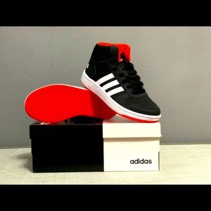 Adidas Hoops Mid